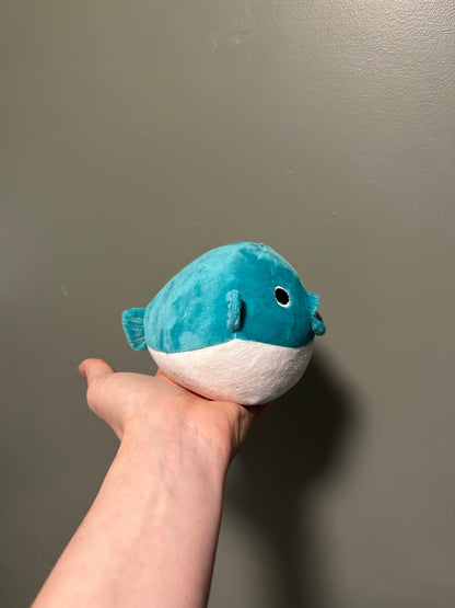 Poppy the pufferfish  - Plushy with built in sound